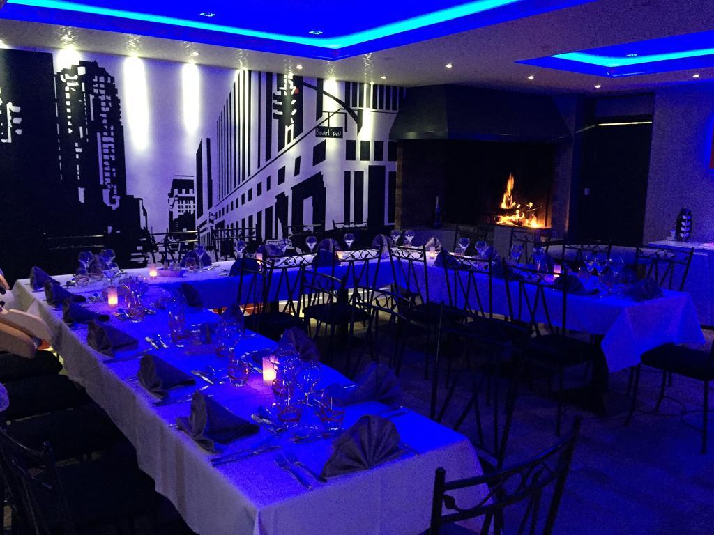 Le Beverl'Inn Флер Экстерьер фото