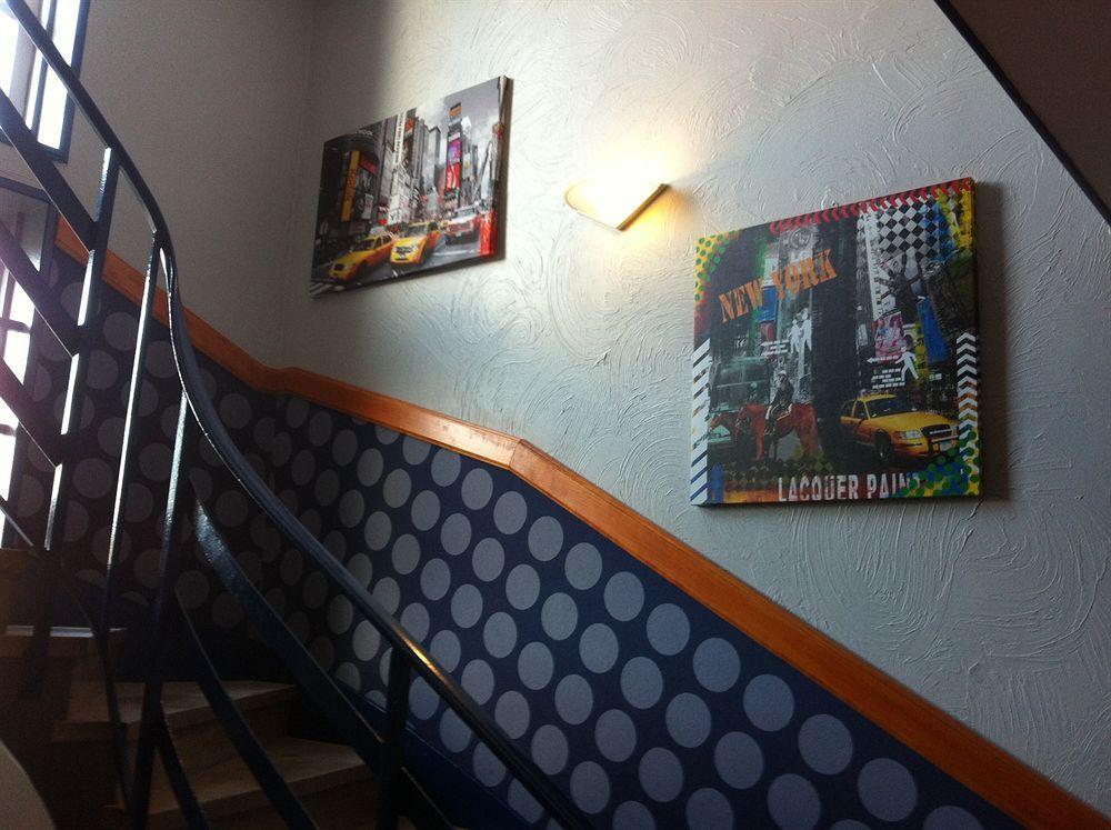 Le Beverl'Inn Флер Экстерьер фото